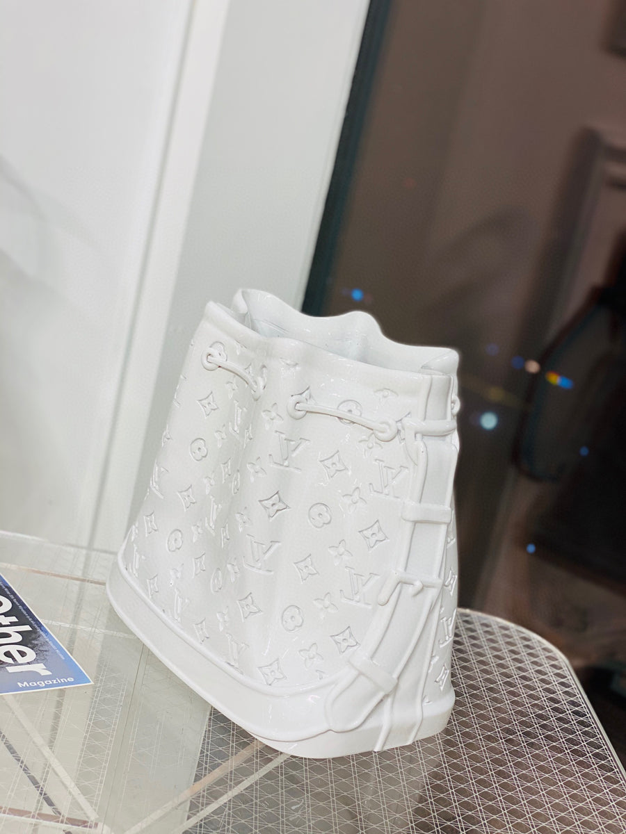 Shop Louis Vuitton MONOGRAM 2022 SS Porcelain vase noé bb (GI0597) by  シェ・ドゥーヴル